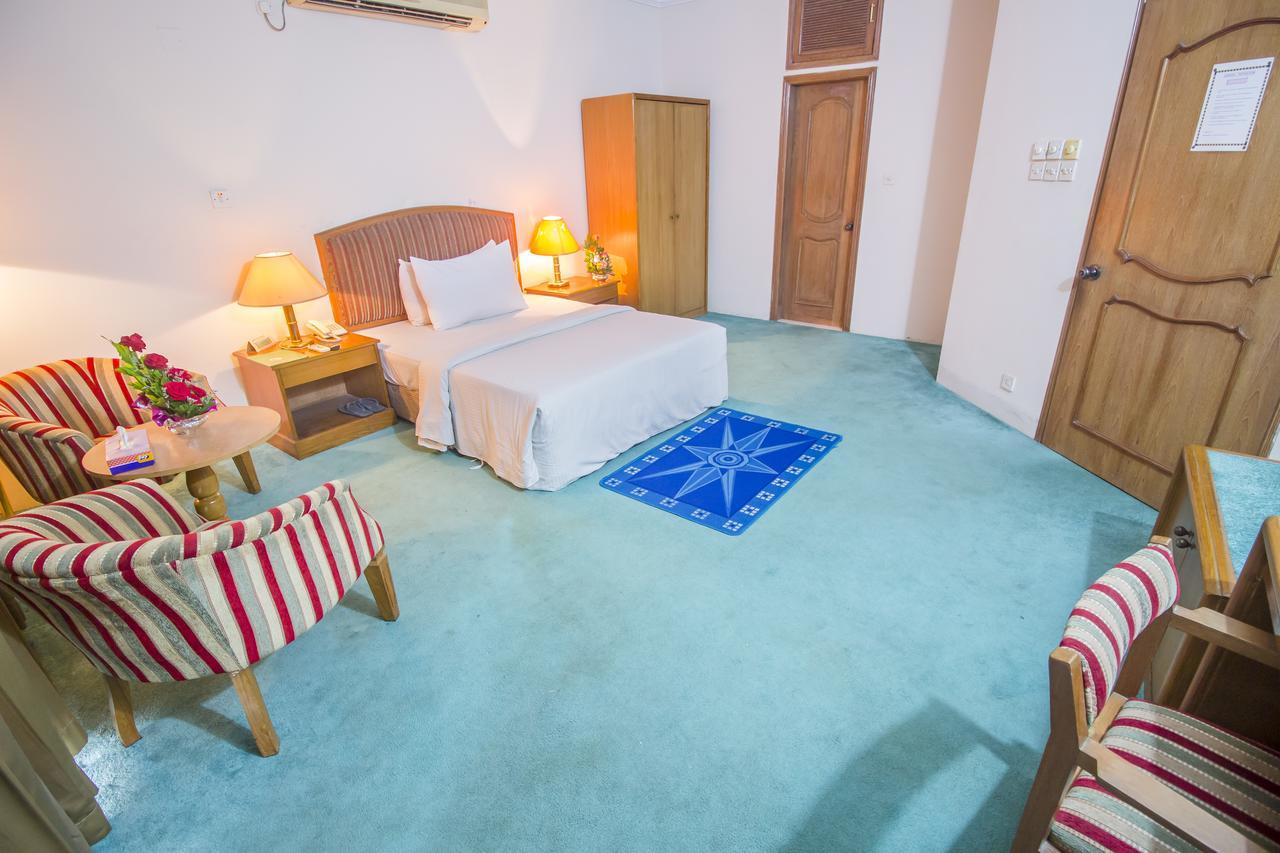 Hotel Swiss Park Dhaka Luaran gambar